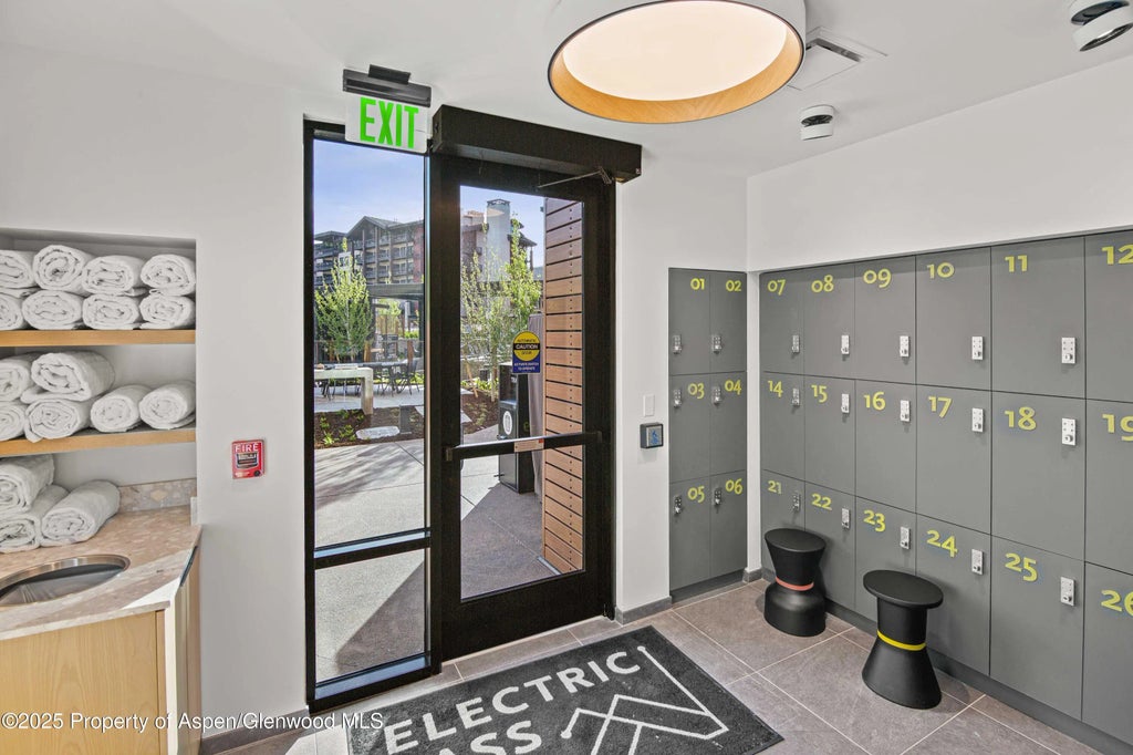 23 of 28 - 119 Wood Road 305, Snowmass Village, CO