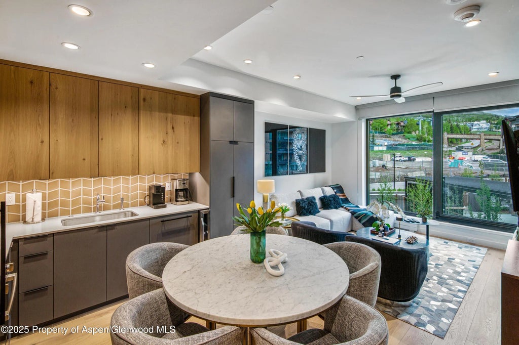 1 of 26 - 119 Wood Road 207, Snowmass Village, CO