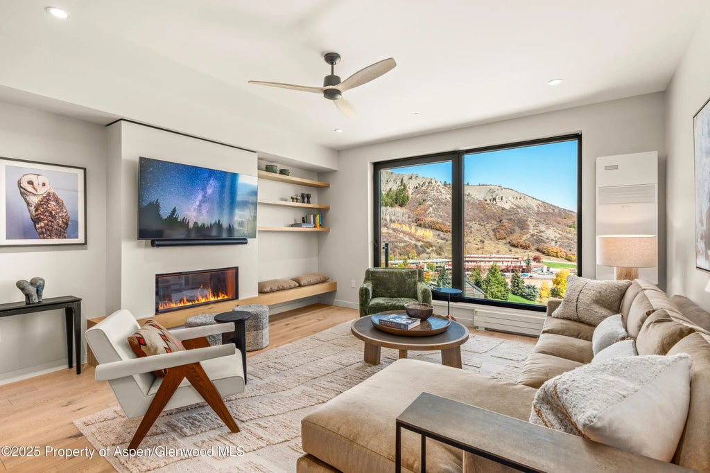 119 Wood Road 404, Snowmass Village