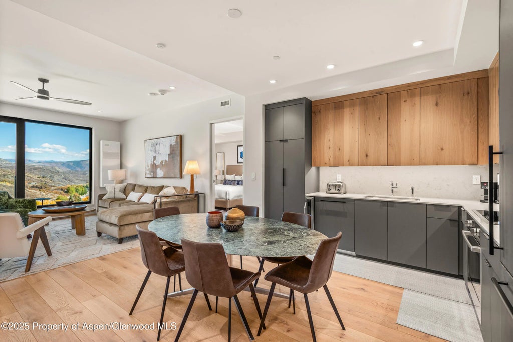 13 of 17 - 119 Wood Road 404, Snowmass Village, CO