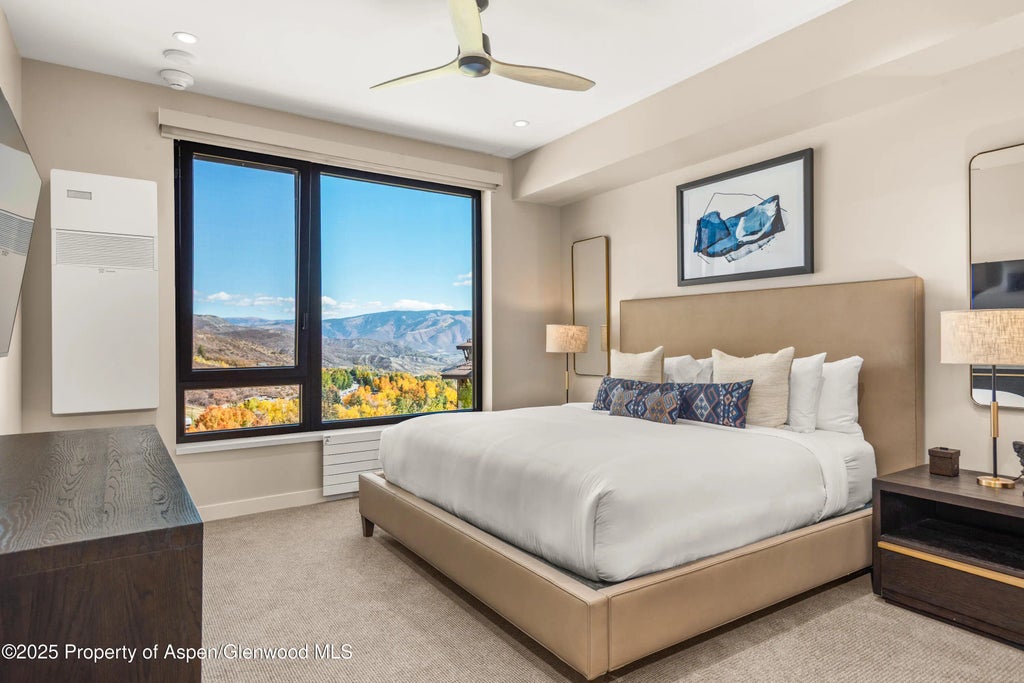 7 of 17 - 119 Wood Road 404, Snowmass Village, CO