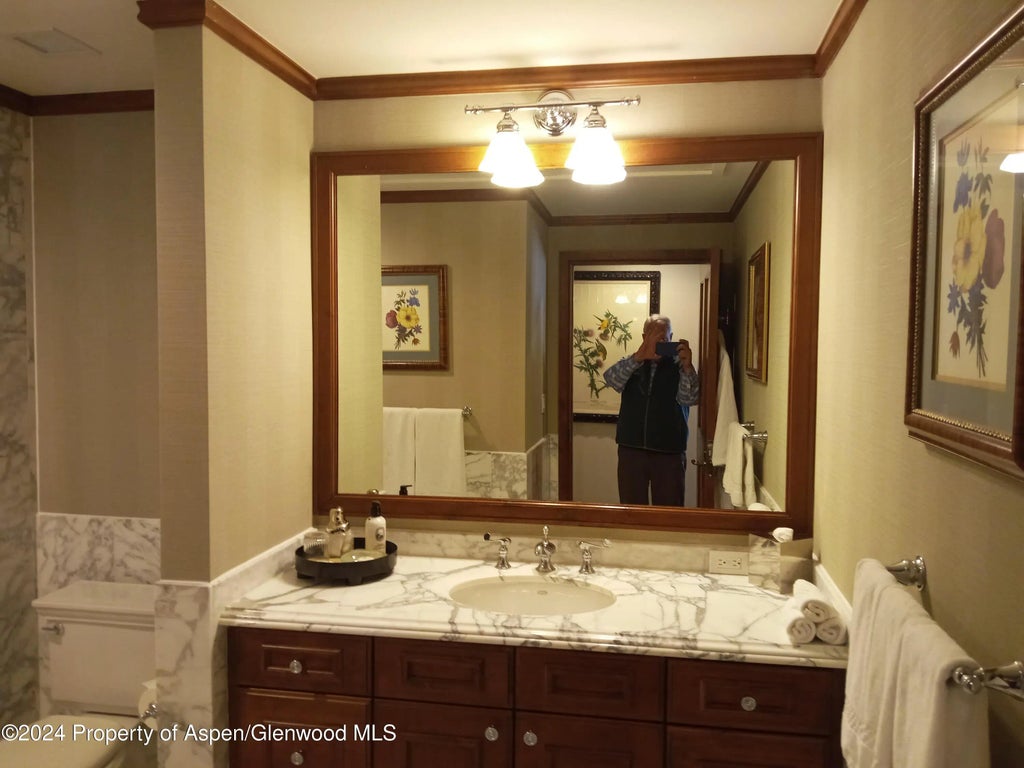 10 of 21 - 0075 Prospector Road Unit 8206 Summer Interest 7, Aspen, CO