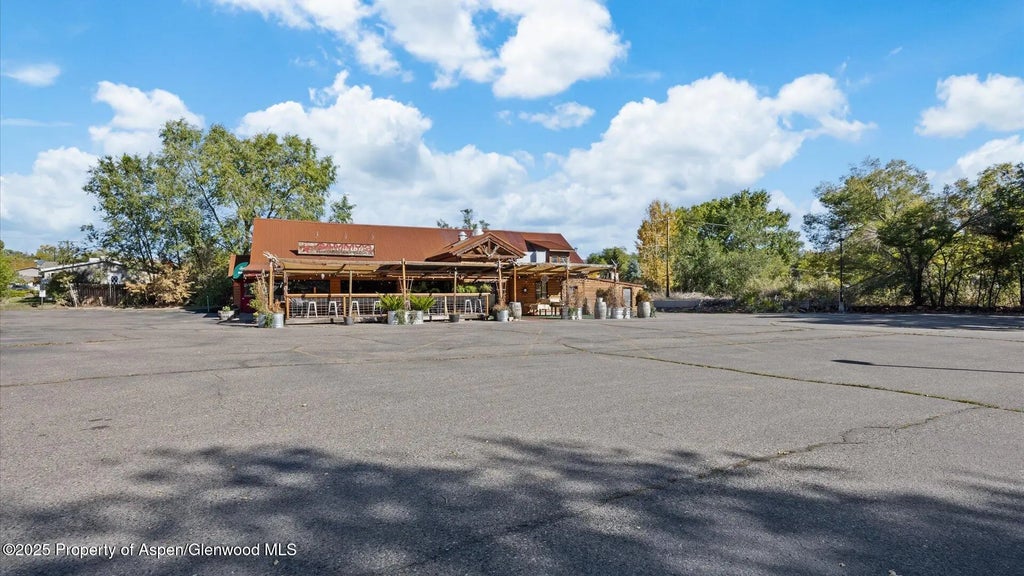 2 of 42 - 412 Park Avenue, Rifle, CO