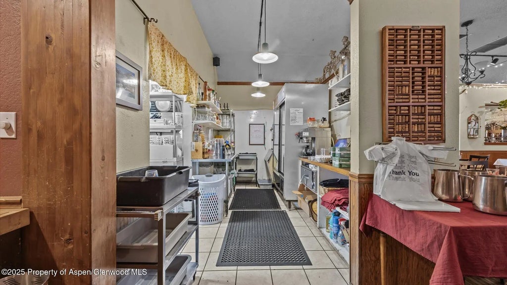 29 of 42 - 412 Park Avenue, Rifle, CO