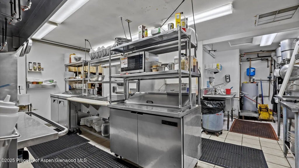 31 of 42 - 412 Park Avenue, Rifle, CO