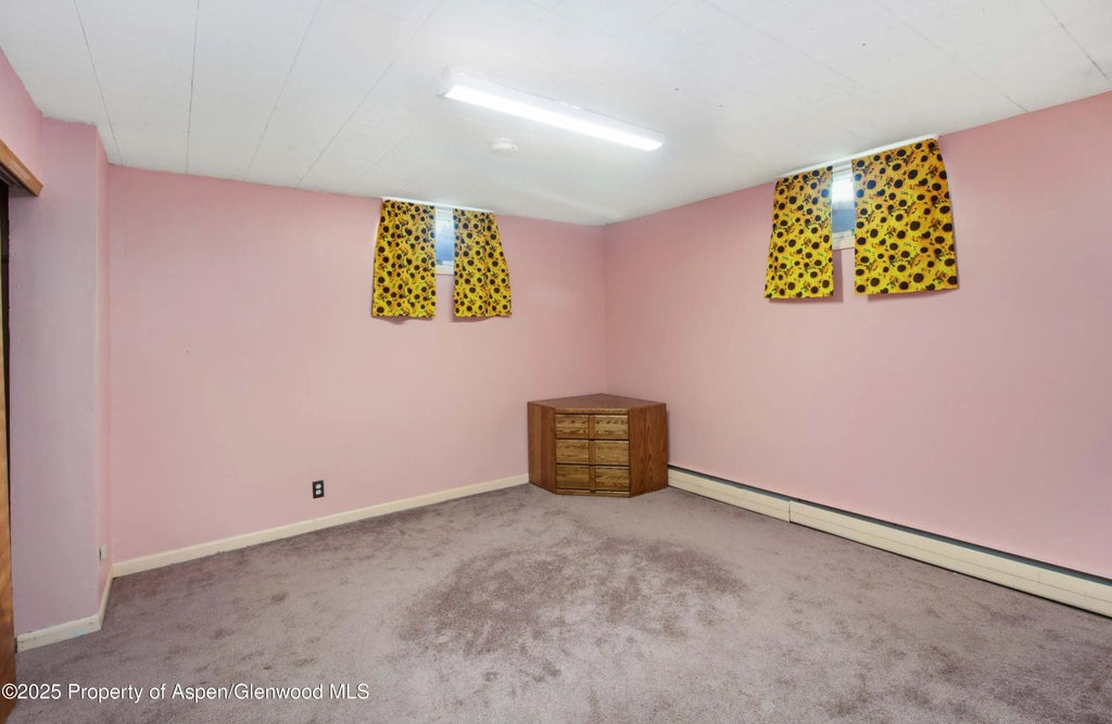 14 of 27 - 328 Park Drive, Glenwood Springs, CO
