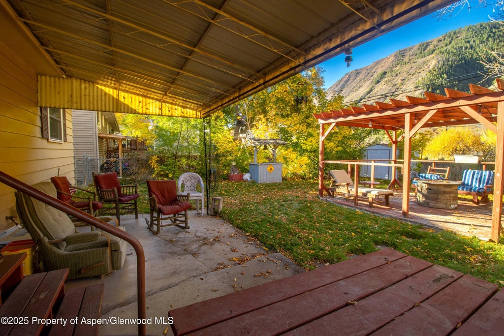 18 of 27 - 328 Park Drive, Glenwood Springs, CO