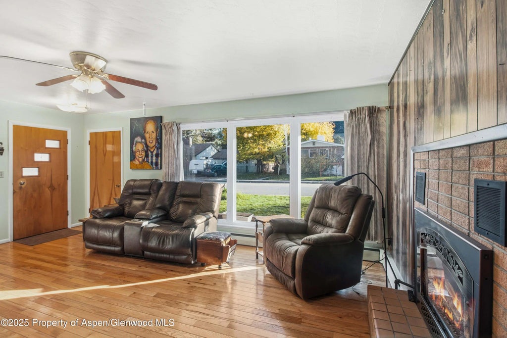 5 of 27 - 328 Park Drive, Glenwood Springs, CO