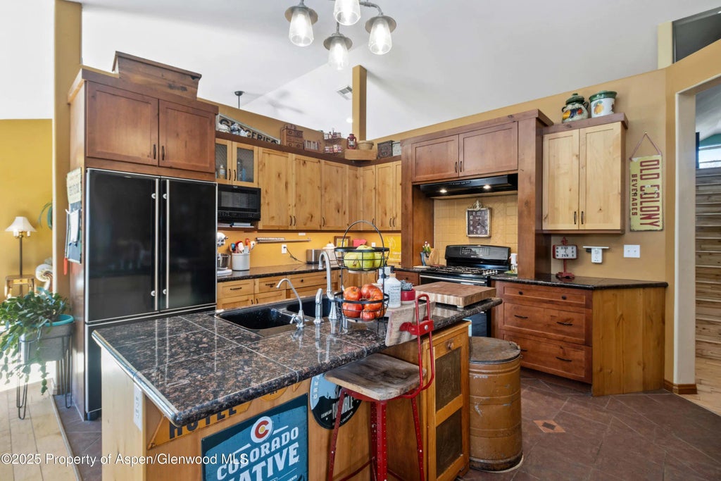5 of 39 - 1104 N 16th Street, Silt, CO