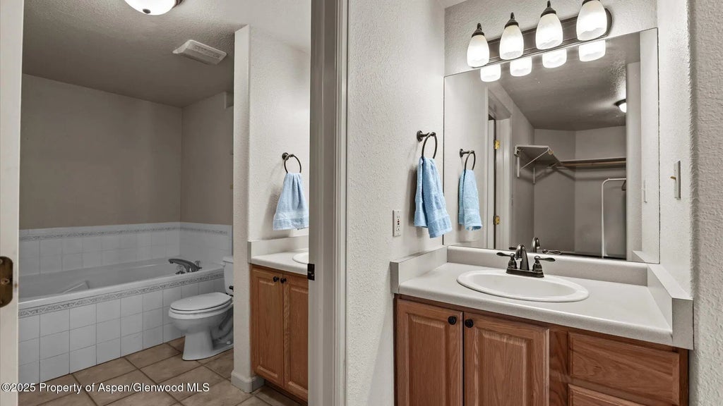 22 of 38 - 1546 E 12th Street, Rifle, CO