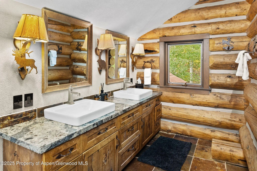 41 of 62 - 10 Little Highlands Way, Aspen, CO