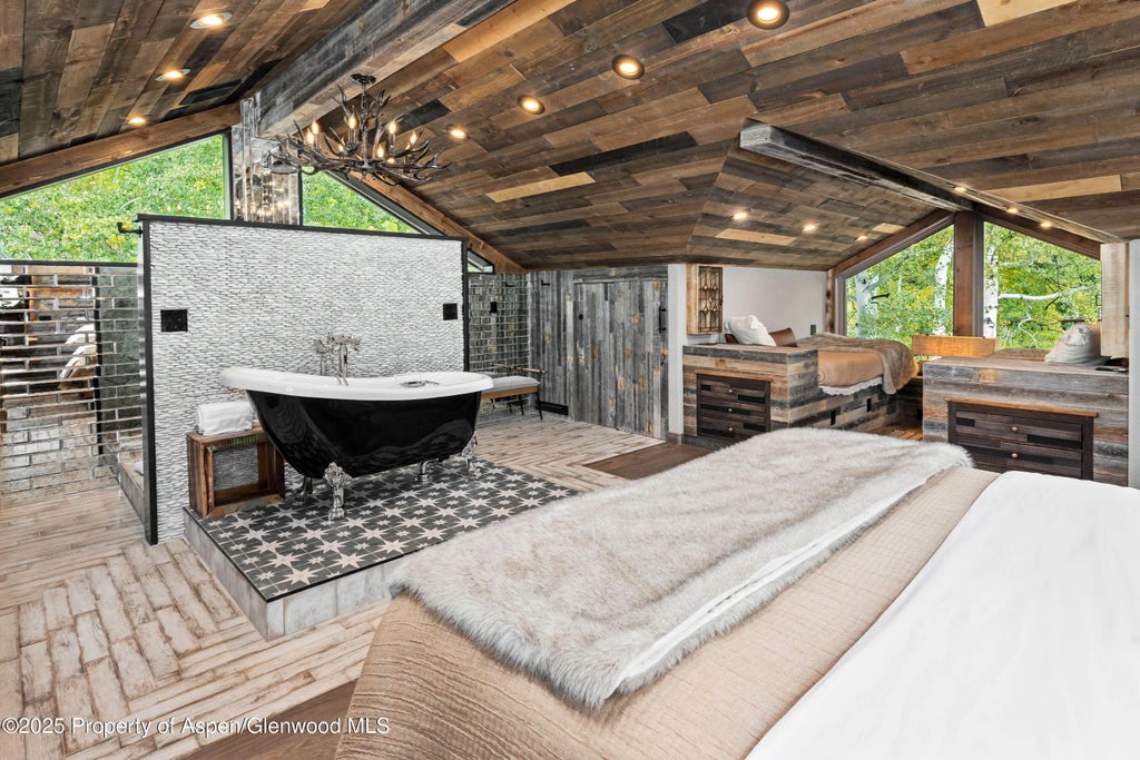 42 of 62 - 10 Little Highlands Way, Aspen, CO