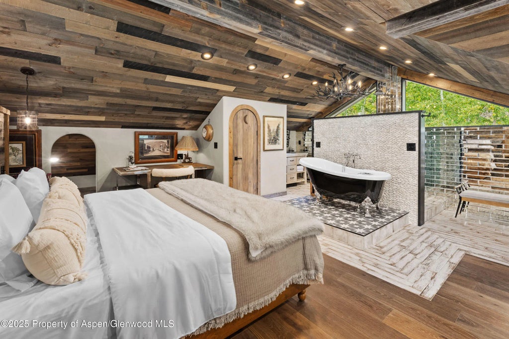 44 of 62 - 10 Little Highlands Way, Aspen, CO