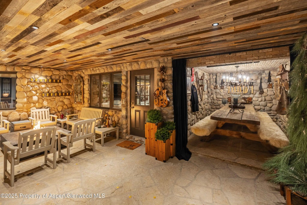 53 of 62 - 10 Little Highlands Way, Aspen, CO