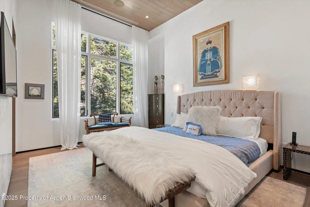 19 of 38 - 219 N Monarch Street, Aspen, CO