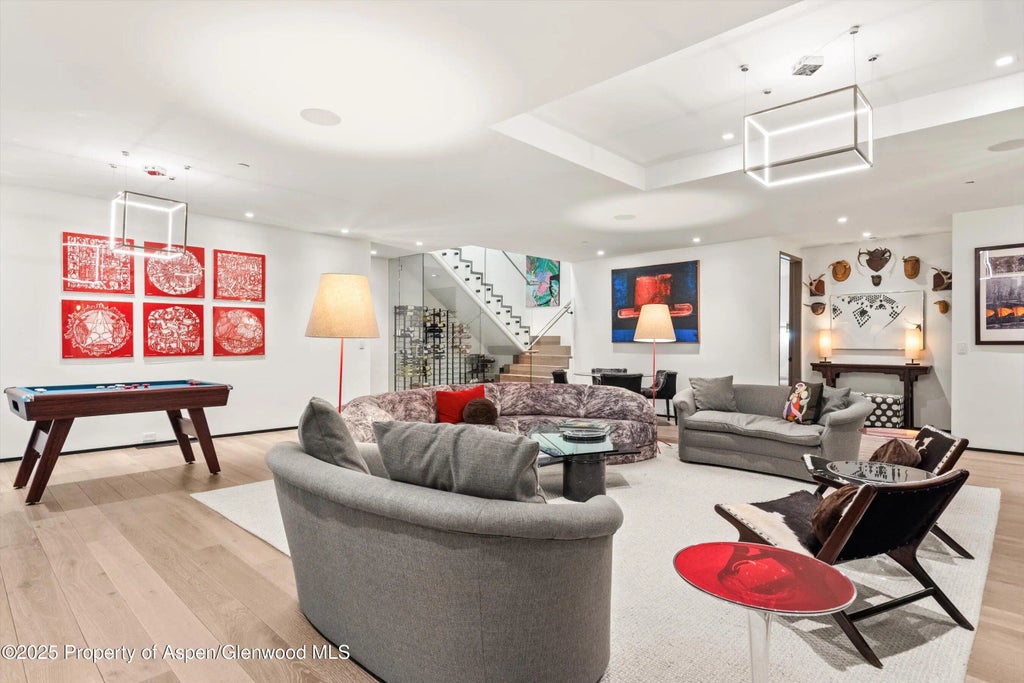 22 of 38 - 219 N Monarch Street, Aspen, CO