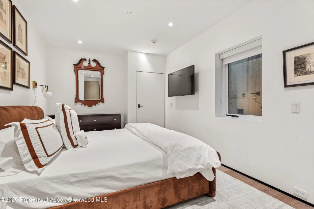 31 of 38 - 219 N Monarch Street, Aspen, CO