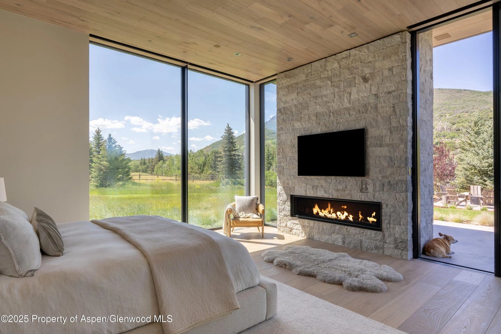 13 of 39 - 88 Clover Lane, Woody Creek, CO