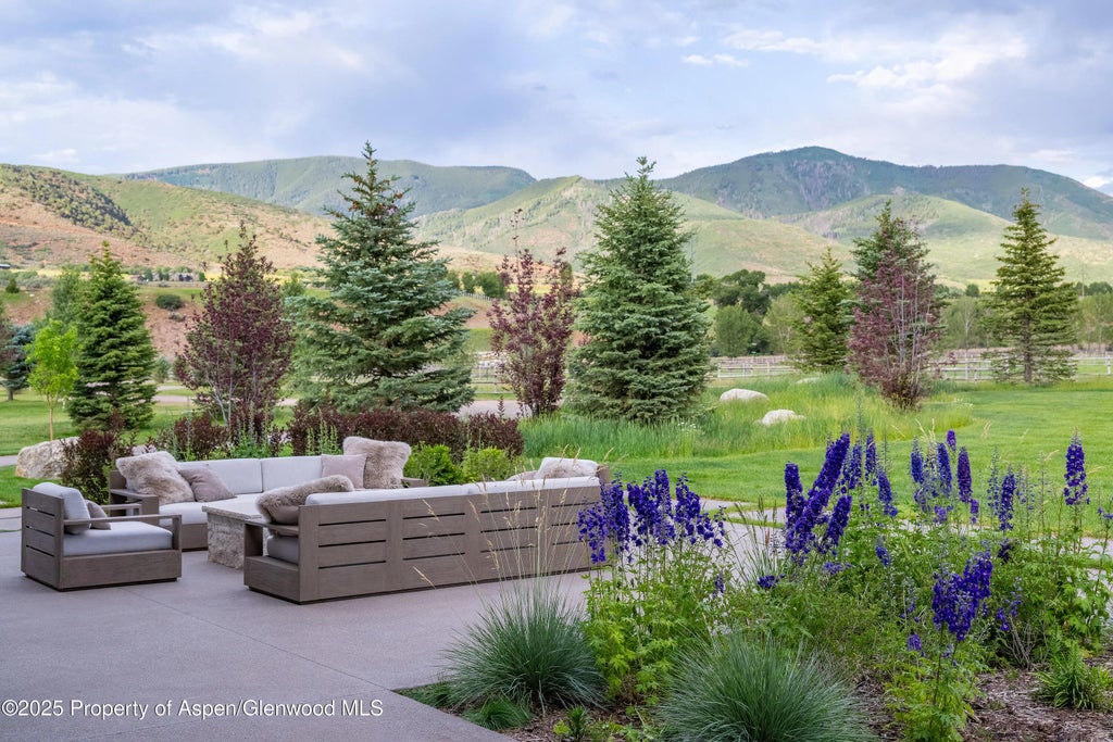 28 of 39 - 88 Clover Lane, Woody Creek, CO