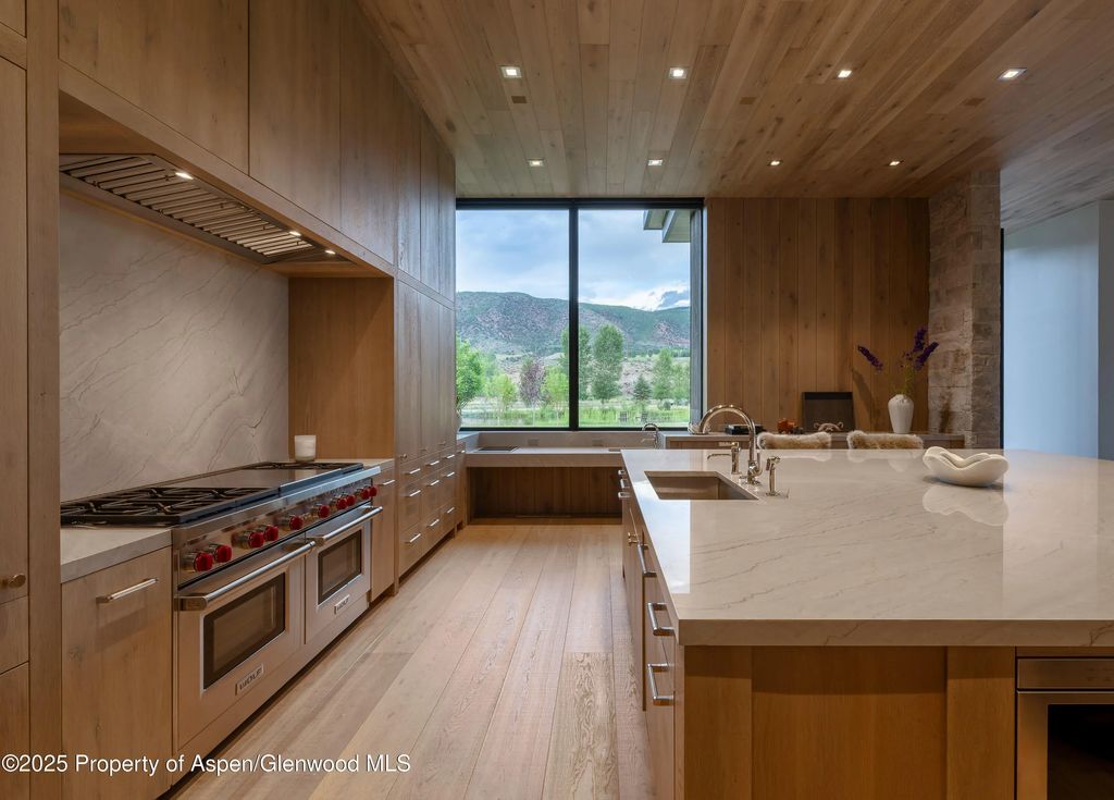 9 of 45 - 88 Clover Lane, Woody Creek, CO