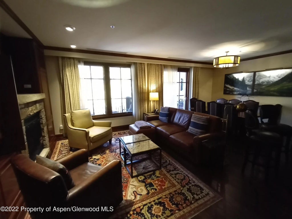 5 of 28 - 0075 Prospector Road Unit 8203 Summer Interest 9, Aspen, CO