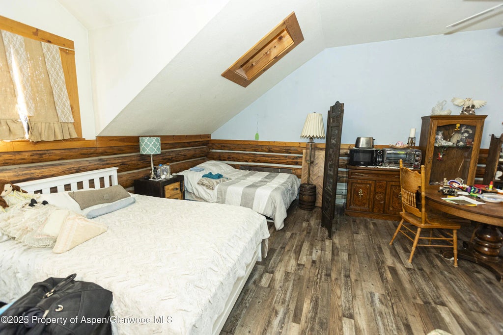 14 of 23 - 938 County Rd 106, Carbondale, CO