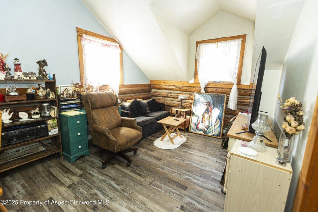 18 of 23 - 938 County Rd 106, Carbondale, CO