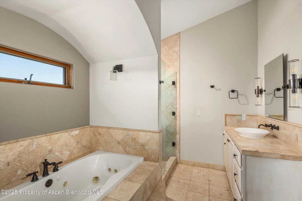 26 of 50 - 735 Green Meadow Drive, Carbondale, CO