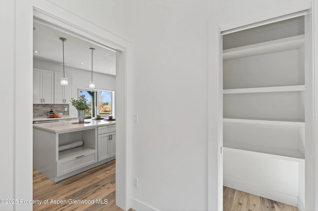 17 of 41 - 13 Belgian Court, Silt, CO