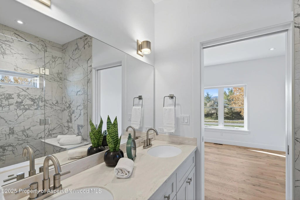 25 of 41 - 13 Belgian Court, Silt, CO