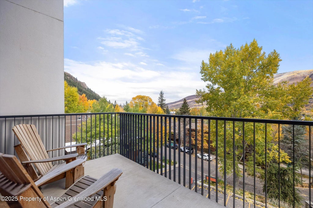 18 of 32 - 800 S Mill Street 303c, Aspen, CO