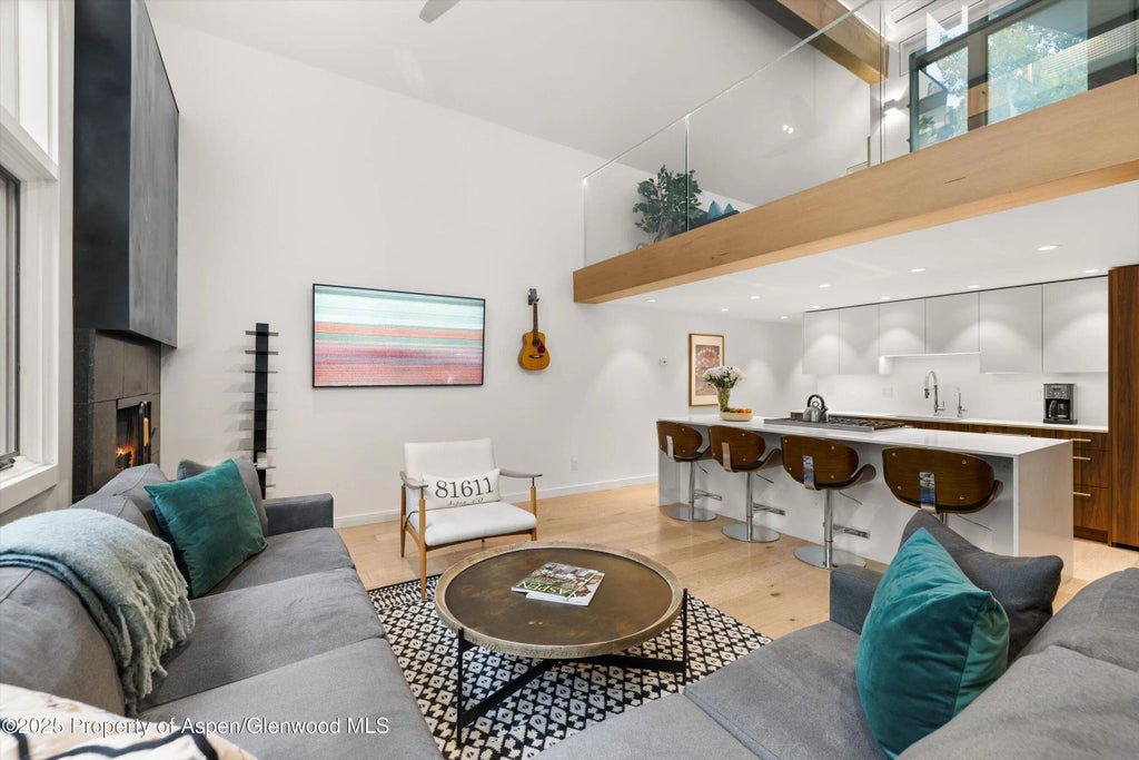 6 of 32 - 800 S Mill Street 303c, Aspen, CO