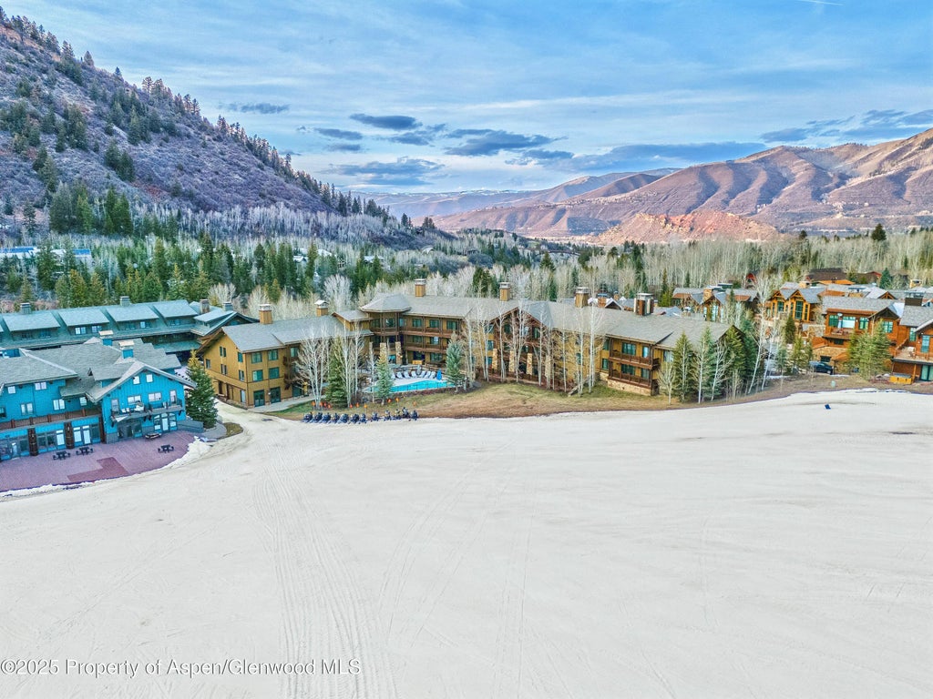 1 of 12 - 133 Prospector Road 2410- Fw 3,26,33 & Float, Aspen, CO