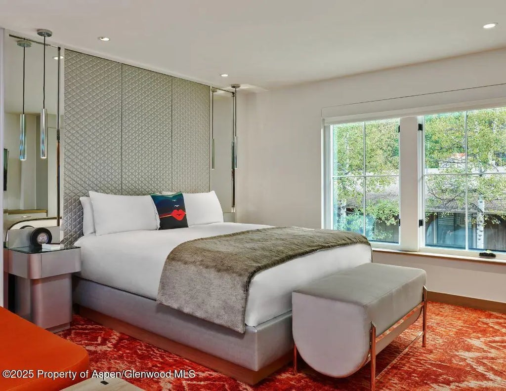 6 of 12 - 550 S Spring Street F2-1, Aspen, CO