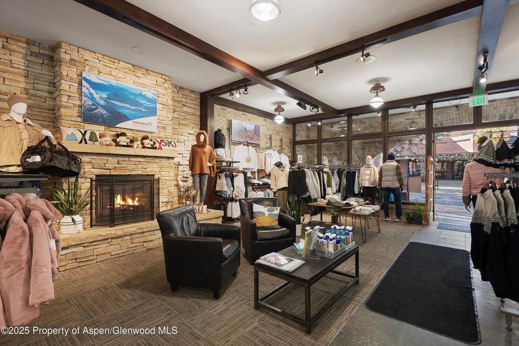 10 of 46 - 408 E Cooper Avenue, Aspen, CO