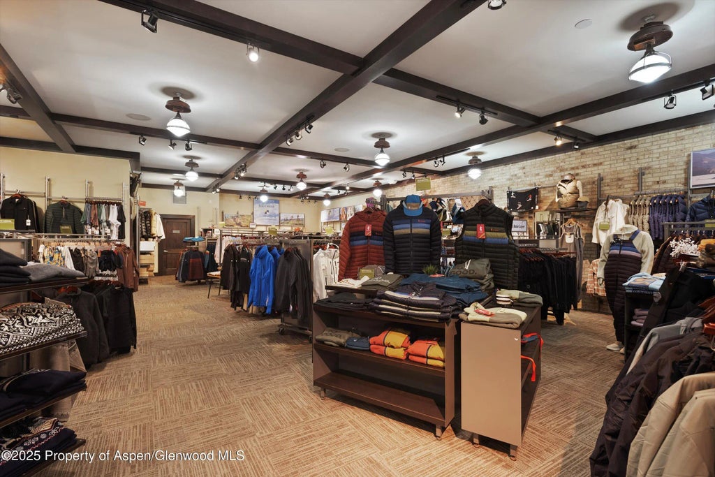 15 of 46 - 408 E Cooper Avenue, Aspen, CO