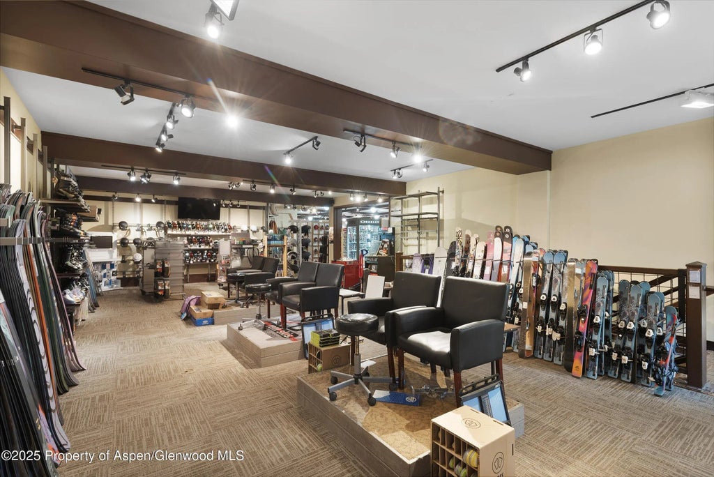 23 of 46 - 408 E Cooper Avenue, Aspen, CO