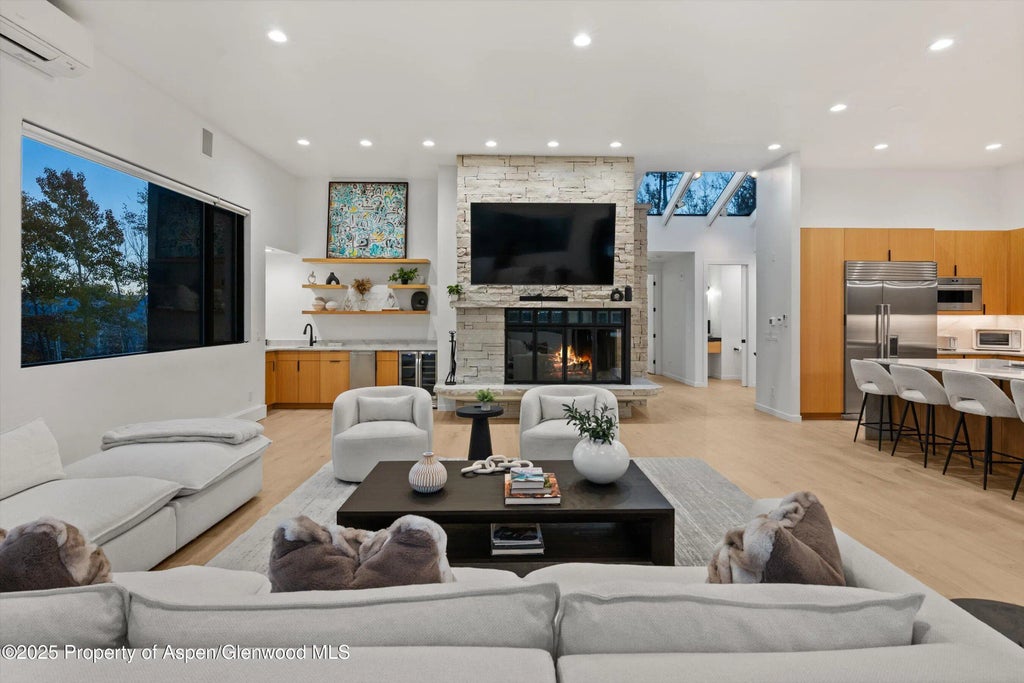 13 of 47 - 233 Stellar Lane, Snowmass Village, CO