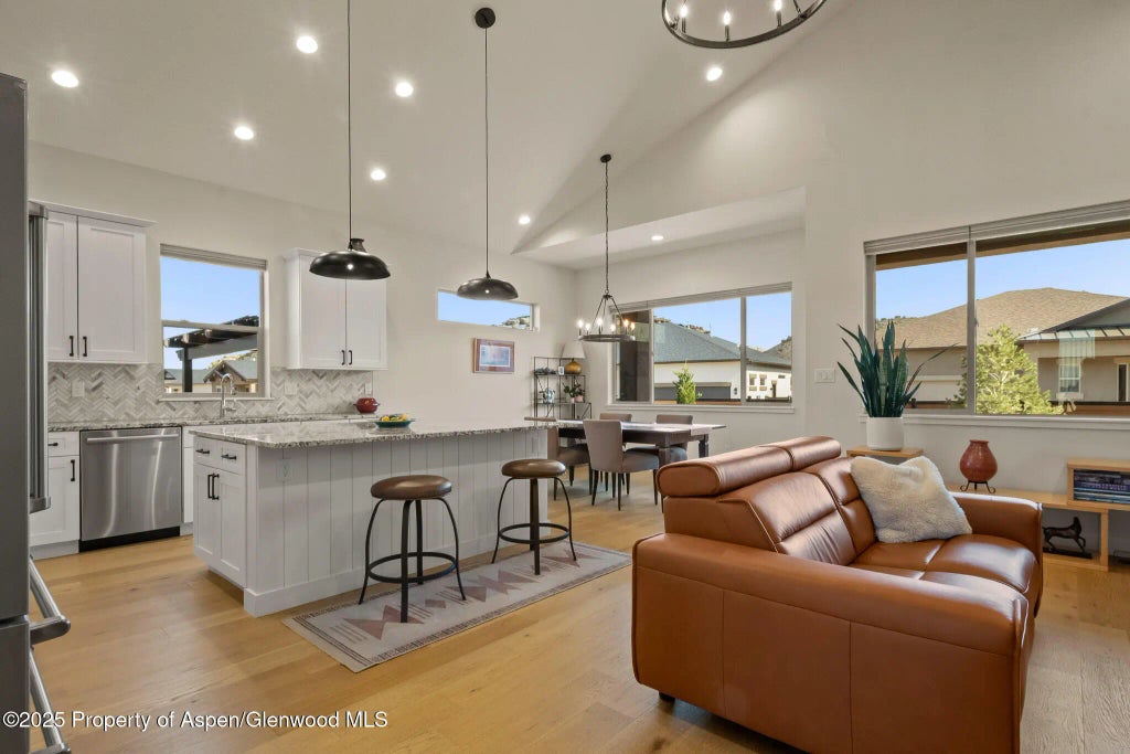 8 of 32 - 2287 Rock Valley Road, Grand Junction, CO