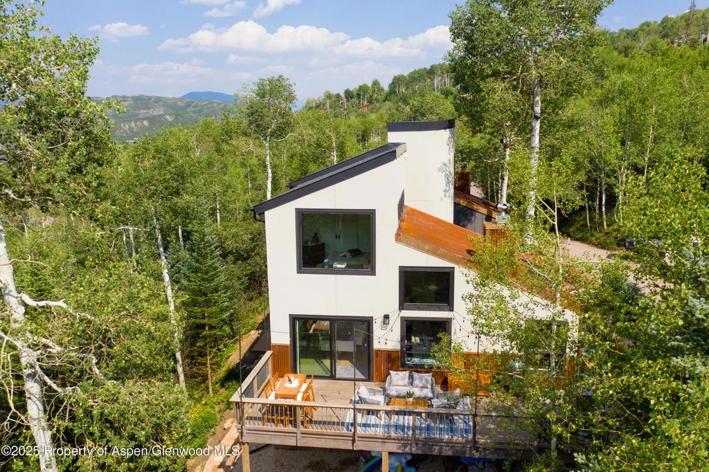 6 of 22 - 145 N Ridge Lane 2, Snowmass Village, CO