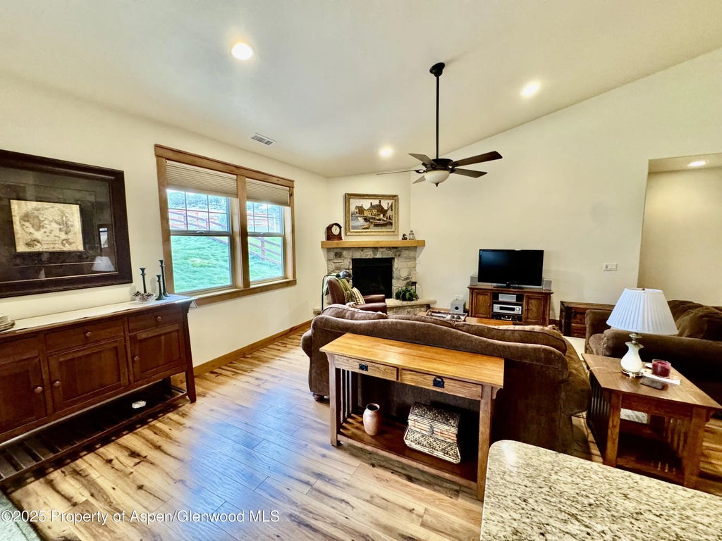 3 of 11 - 160 N Wildhorse Drive, New Castle, CO