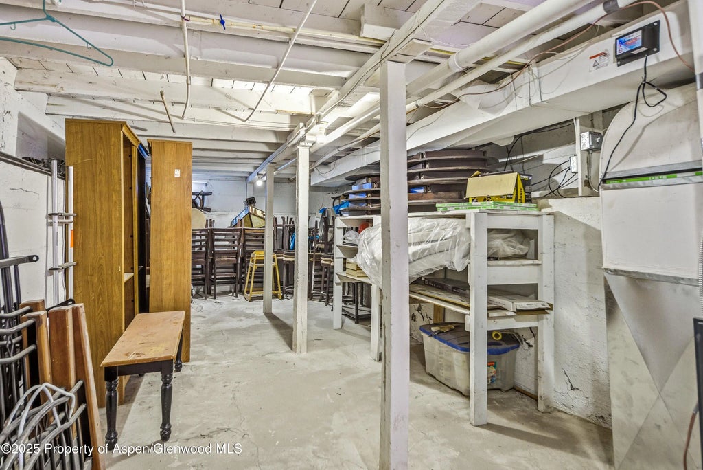 18 of 27 - 1037 N 1st Street, Montrose, CO