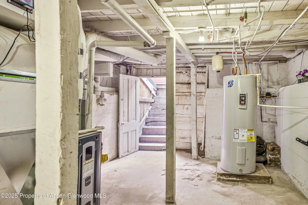 19 of 27 - 1037 N 1st Street, Montrose, CO