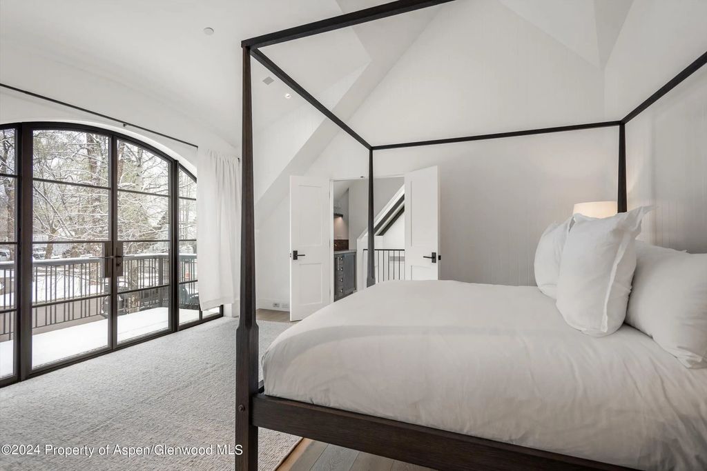 18 of 43 - 134 E Bleeker Street, Aspen, CO
