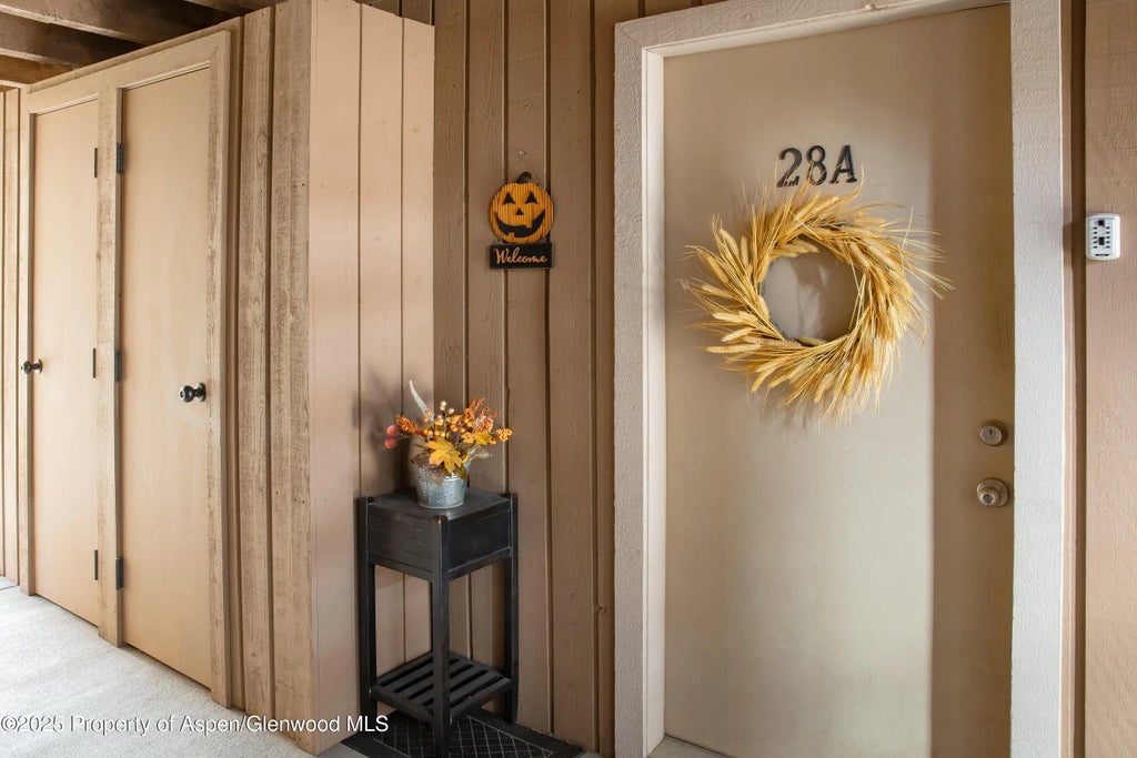 3 of 13 - 35 Upper Woodbridge 28a, Snowmass Village, CO