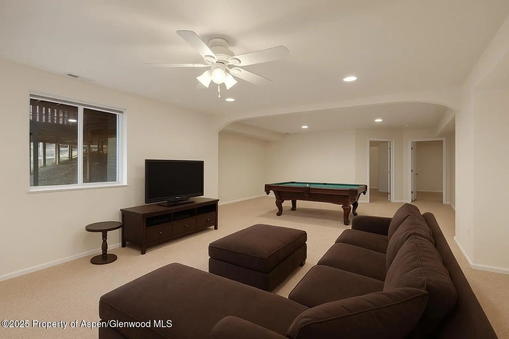 13 of 46 - 634 E First Street, New Castle, CO