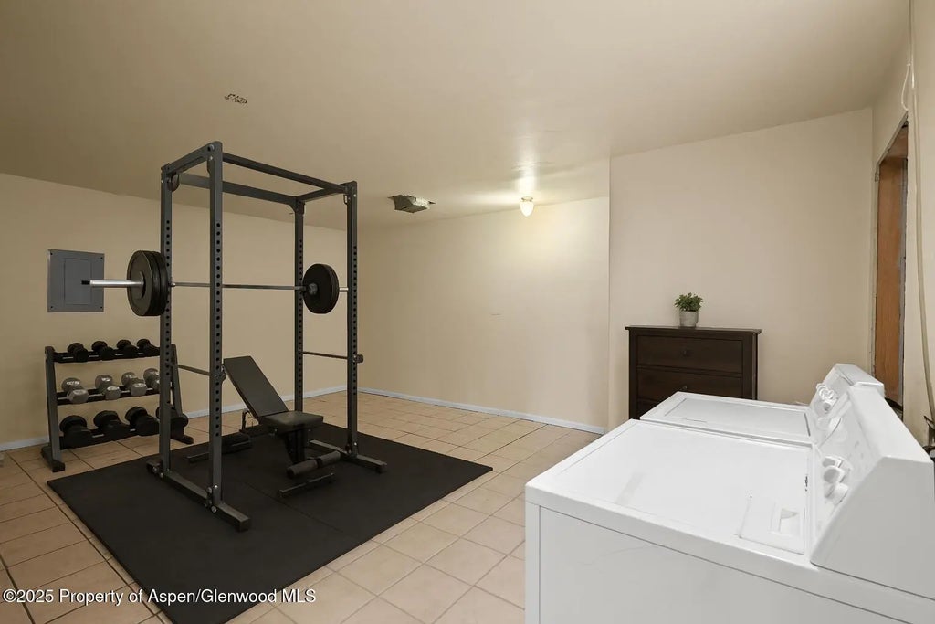 15 of 46 - 634 E First Street, New Castle, CO