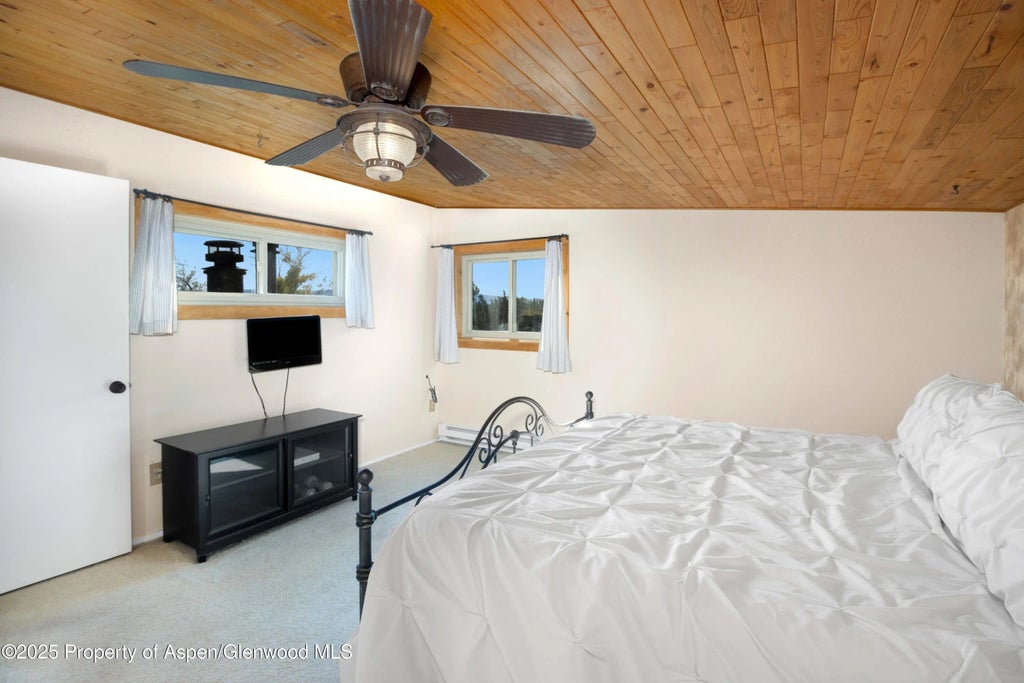 15 of 28 - 1849 Odin Drive, Silt, CO