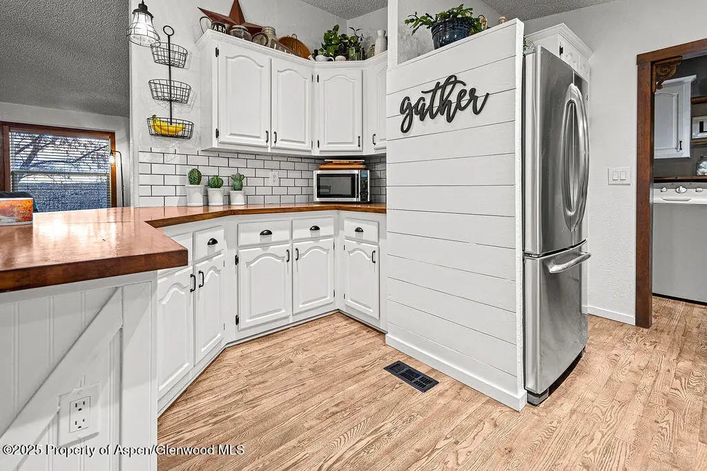 7 of 50 - 6181 Highway 394, Craig, CO