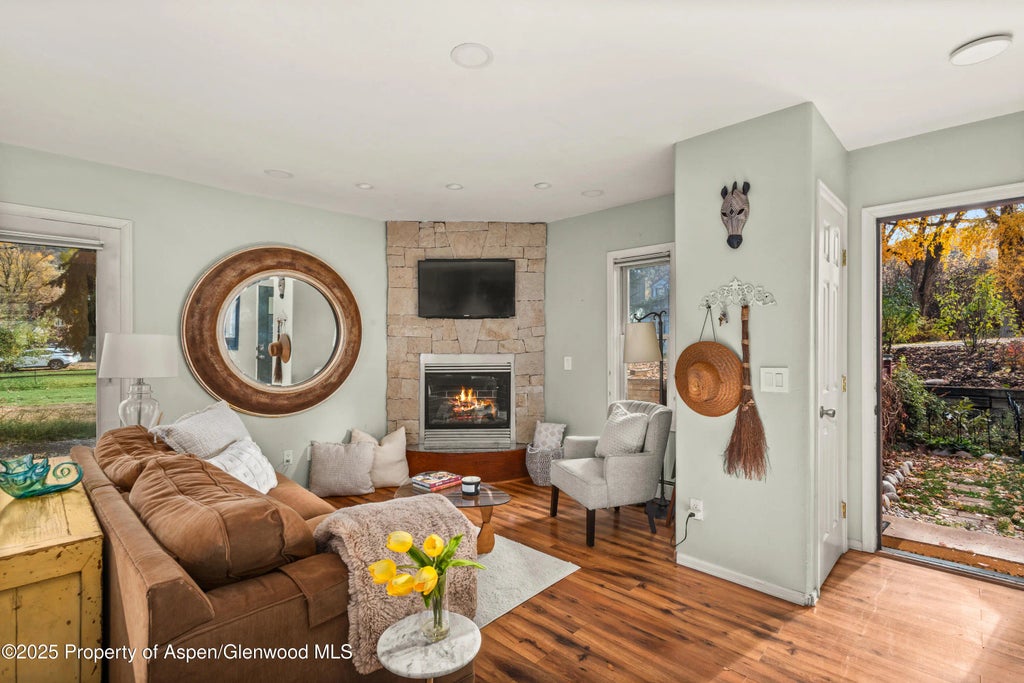 1 of 10 - 106 Swinging Bridge Lane, Basalt, CO